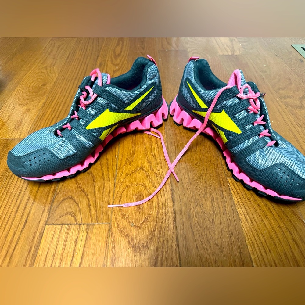 Reebok Zigtech Women’s